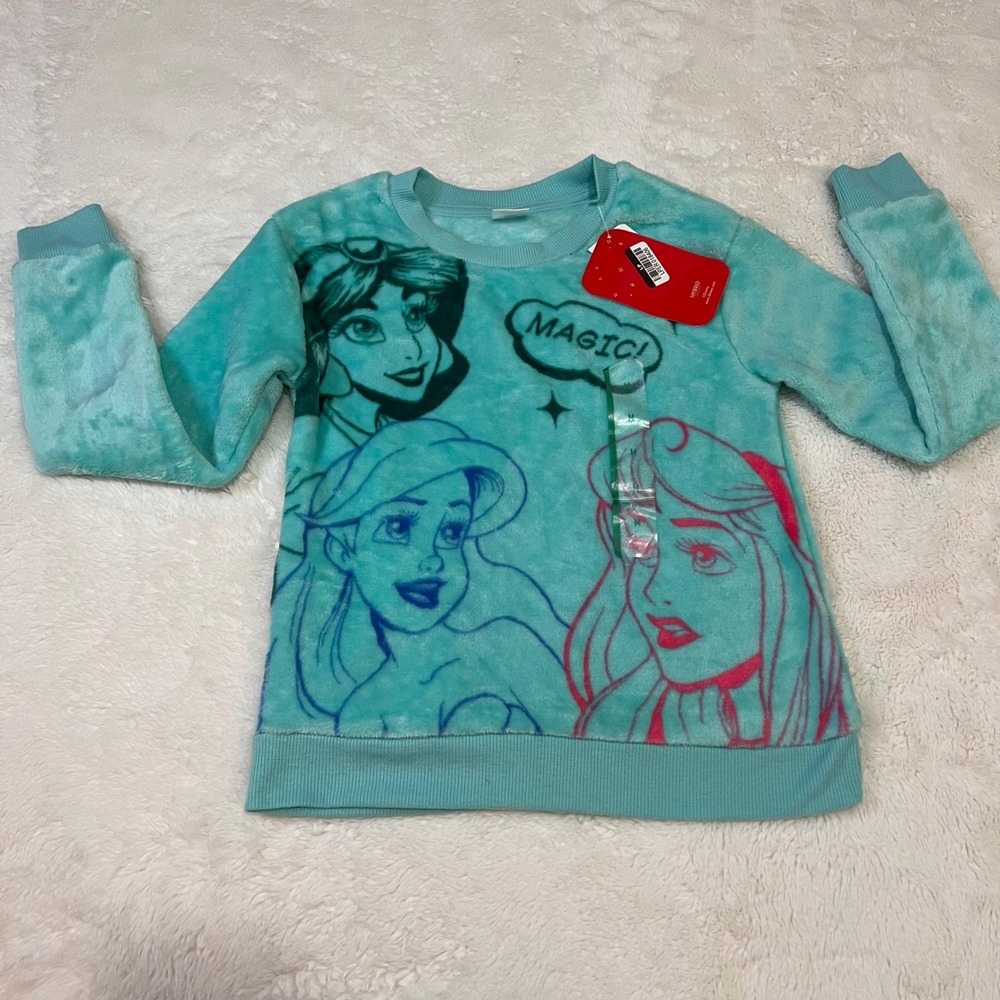 Disney 100 Fleece Sweatshirt Girls Princesses Ariel Jasmine‎ Belle Magic Medium